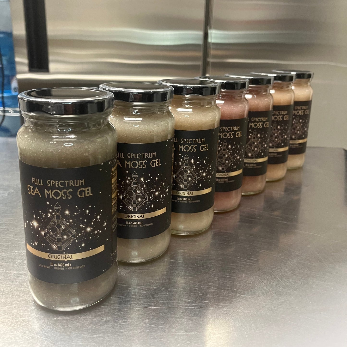 7 Jars depicting the variation of organically kismets original sea moss gel